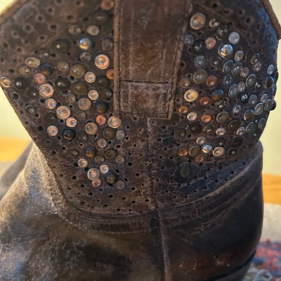 Frye short deborah studded boots, grey black, size 9 - Picture 5 of 8